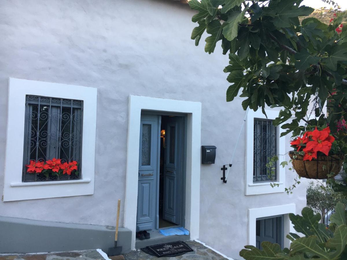 Casa Metropolis Villa Apérion Екстериор снимка