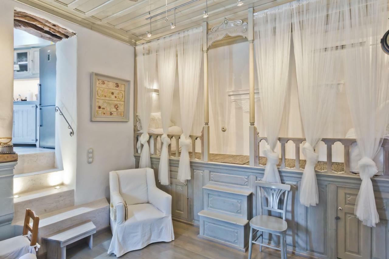 Casa Metropolis Villa Apérion Екстериор снимка